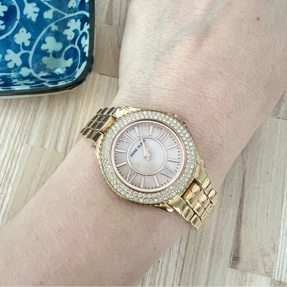 Anne Klein ladies rose gold tone pink mother of pearl dress watch NEW BATTERY